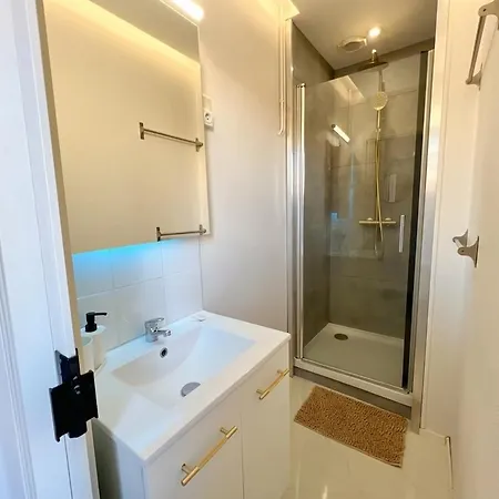 Apartmán Doux Pavillon L'emeraude - 8 Min Gare - Tramway Centre-ville *